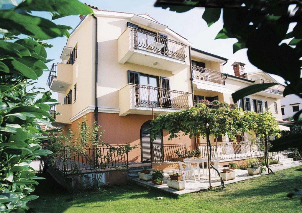 Apartments Alice Rovinj Exterior photo
