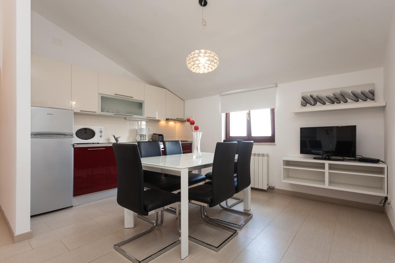 Apartments Alice Rovinj Exterior photo